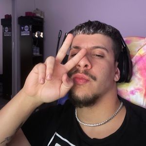 Meet your Posher, Ronald